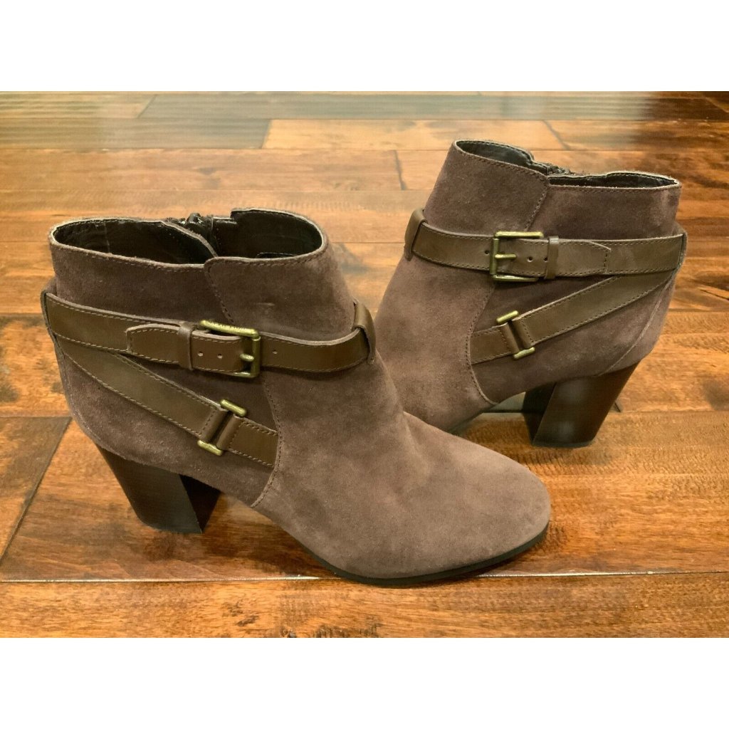 Cole Haan Brown Suede Ankle Booties W/ Wooden Block Heels, Size 9 (Us)